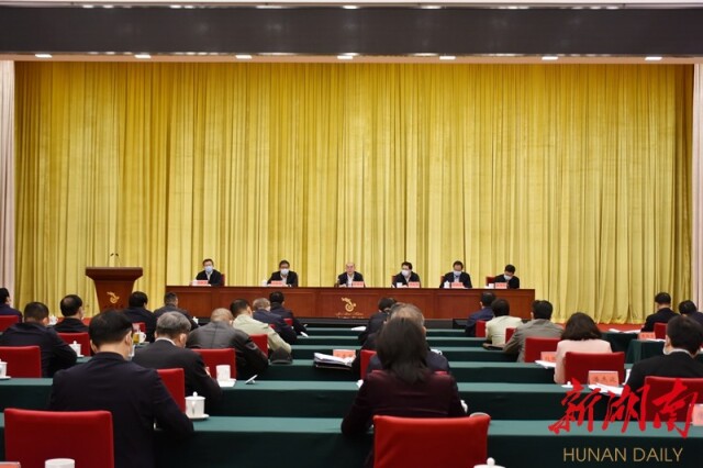 全省对台工作会议召开 朱国贤出席并讲话